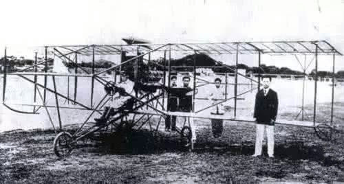 1912年08月25日：中国航空之父冯如逝世