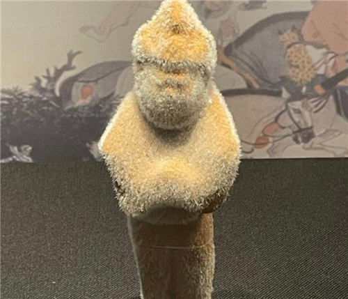 有些文物陶俑为什么表面会长毛