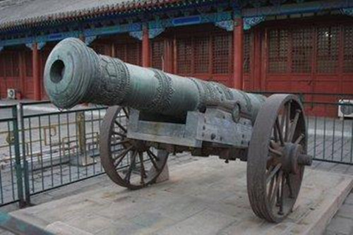 明朝有大炮为何还输给清朝