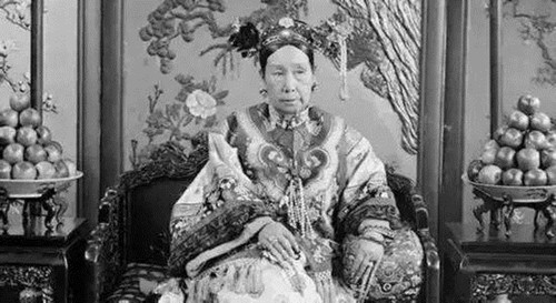 1908年11月15日：慈禧太后逝世