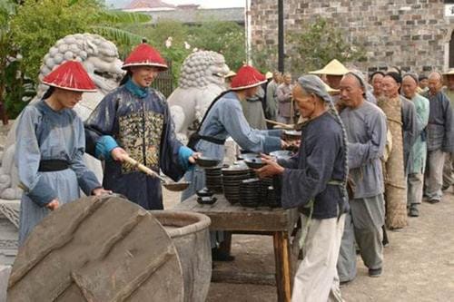 为什么古代赈灾全部是粥