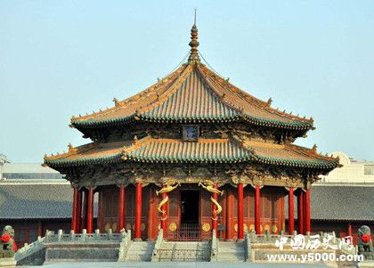 故宫简介_故宫为什么游客多_故宫游客_中国历史网