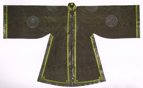 道教服饰是什么样的