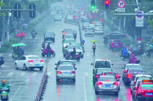豪雨是什么意思