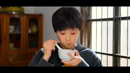 《向阳而生》熊顿失去味觉