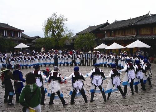 纳西族的“棒棒会”是用来做什么的