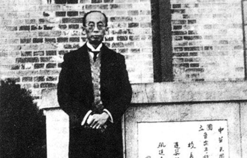 萧友梅的主要成就是什么