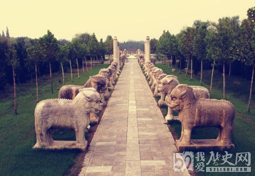 揭秘：明祖陵选址之谜