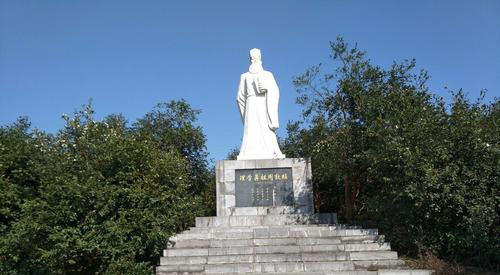 周敦颐是如何看待太极和无极的