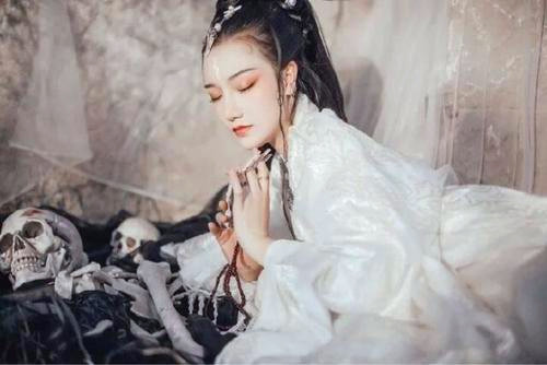 白骨精的身世