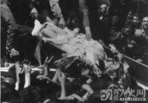 鲁霍拉·穆萨维·霍梅尼简介_霍梅尼评价_霍梅尼革命_霍梅尼的结局_霍梅尼的墓地