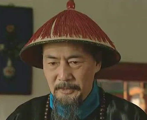 张廷玉生平简介