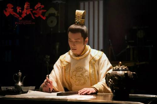 《天下长安》讲了什么