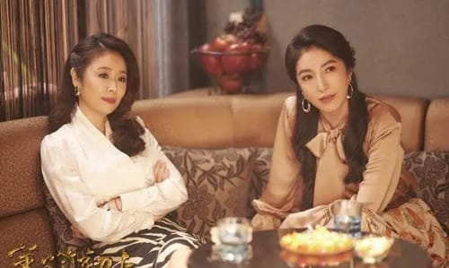 《华灯初上》讲的什么