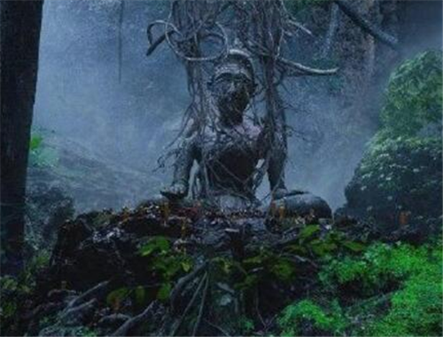 《灵媒》讲的是什么故事